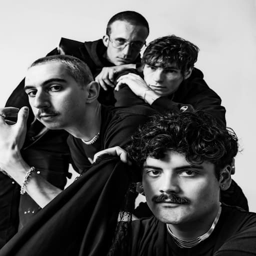 Model/Actriz Kansas City Tickets